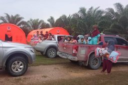 Ratusan pengungsi gas beracun di Aceh Timur kembali ke rumah