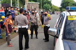 Tabrak lari, petani tewas mengenaskan