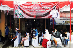 Polsek Banjarmasin Utara gunakan sistem antrian FIFO gelar vaksinasi COVID-19