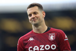 Manchester United resmi rekrut kembali  Tom Heaton