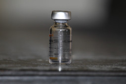 Bupati Dairi tinjau vaksinasi massal di Tigalingga dan Parbuluan