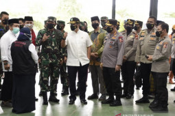 TNI siap menambah tenaga kesehatan untuk bantu vaksinasi COVID-19