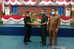 Bupati Belitung sampaikan raperda pertanggungjawaban pelaksanaan APBD tahun 2020