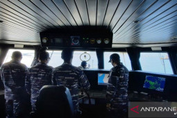 KRI Rigel kembali operasi SAR ke lokasi ditemukannya bangkai KMP Yunicee
