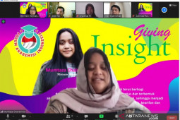 Mahasiswi Sciences Po-UC Berkeley berbagi pengalaman secara daring