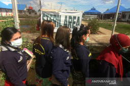 Lapas Perempuan Kelas IIA Pontianak vaksinasi massal warga binaan