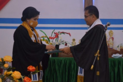 Hadiri pengukuhan Praeses HKI, Bupati Dairi ajak jemaat  berperan membangun Dairi