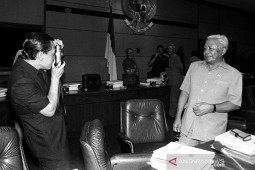 Obituari - Harmoko  Sang Juru Bicara