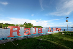 Traveler mau berkunjung ke Raja Ampat? Patuhi 4 aturan ini