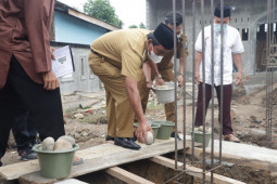 Wali Kota Binjai letakkan batu pertama pembangunan masjid Al-Muttaqin