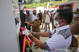 Karolin minta Pertamina penuhi kebutuhan BBM di Kabupaten Landak