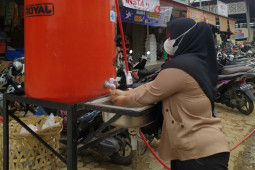 Ini yang dilkukan UPTD Pasar Al Mahirah tekan COVID-19