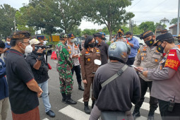 Wali Kota Denpasar tinjau PPKM Darurat (video)