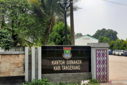 Disnaker Tangerang minta perusahaan tak lakukan PHK saat pemberlakuan PPKM Darurat