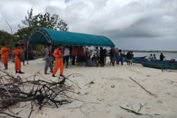 Satu warga Tayando diduga terjatuh dan hilang di laut, begini penjelasannya
