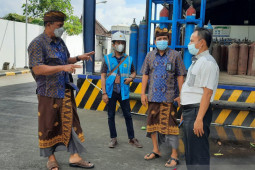 2.456 personel PLN Bali pastikan listrik andal selama PPKM Darurat
