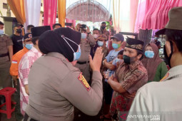 Satgas COVID-19 bubarkan pesta hajatan warga Rejang Lebong