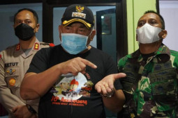 Pastikan PPKM darurat berjalan lancar, Bupati Jembrana pantau aktivitas warga