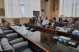 OPTT adukan nasib ke DPRD Kalsel