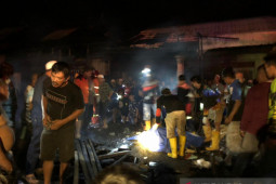 Kebakaran rumah di Tapin tewaskan kakak beradik saat tidur