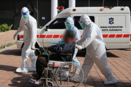 Ratusan relawan pengemudi ambulans bantu penanganan COVID-19 di Surabaya