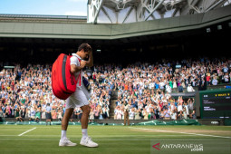 Federer tersingkir  dari 10 besar, Norrie naik peringkat