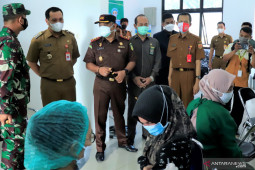 Wali Kota target 70 persen warga Banjarbaru divaksinasi