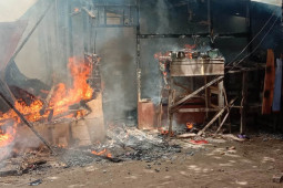 Dua rumah di Lhokseumawe hangus terbakar