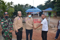Bupati Citra kunjungi posko pengungsian bencana alam