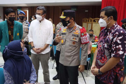Kapolda Aceh ajak mahasiswa kampanyekan vaksinasi vaksin COVID-19