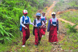 Anak usia sekolah termasuk kelompok berisiko tinggi tertular TBC