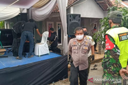 Bupati jatuhkan sanksi tipiring untuk ASN gelar resepsi nikah di Cibeber