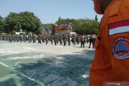 Ratusan kendaraan diputar balik di Karawang jelang libur Idul Adha