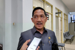 Jalan ke objek wisata Bukit Batu banjar diharapan pembenahan