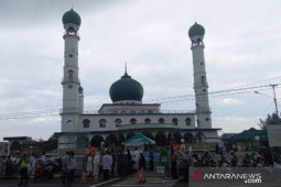 Kapolda Babel pantau Sholat Idul Adha di Pangkalpinang