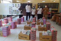 Dinkes Kota Kediri kirim APD ke kelurahan dan kecamatan