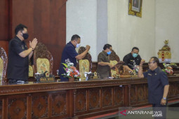 DPRD Gianyar adakan rapat paripurna terkait pemulihan ekonomi