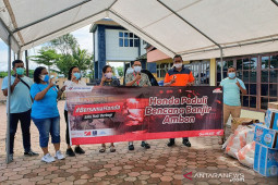 Astra Motor salurkan bantuan kepada korban bencana banjir di Ambon