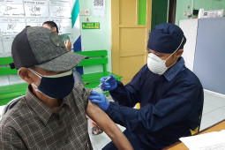 Universitas Jember Medical Center perluas cakupan penerima vaksin COVID-19