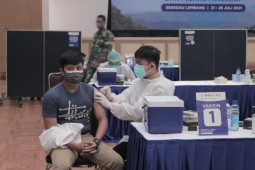 Kasus positif COVID-19 di Jawa Barat bertambah 5.302