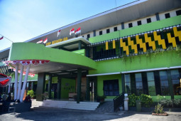 Rencana gedung sekolah jadi tempat isolasi di Kota Surabaya dapat sorotan