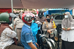 Vaksinasi "drive thru" percepat terwujudnya "herd immunity" di Kota Surabaya
