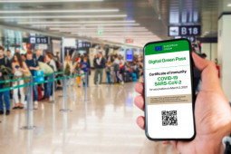 COVID-19 melonjak, Italia perluas penggunaan sertifikat vaksin