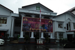 Kejati Maluku hentikan penyidikan kasus pengadaan mobil Damkar MBD, begini penjelasannya