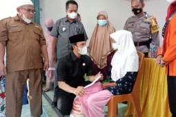 Ketua DPRD Provinsi Jambi pantau penyaluran BST