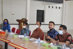 Peladang di Sintang butuh alat pertanian dan pupuk untuk budidaya padi