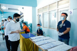 Wagub Jatim pastikan kelancaran bansos tunai tanpa syarat vaksinasi