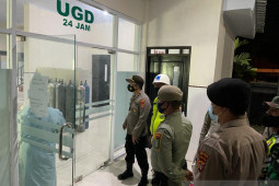 Patroli malam, Tiga Pilar semangati para nakes