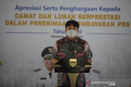 Pendapatan pajak semester satu 2021 Kota Bandung lebih besar dari 2020