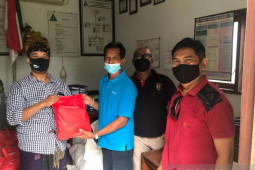 Pemkot Denpasar salurkan 3.000 paket sembako saat PPKM